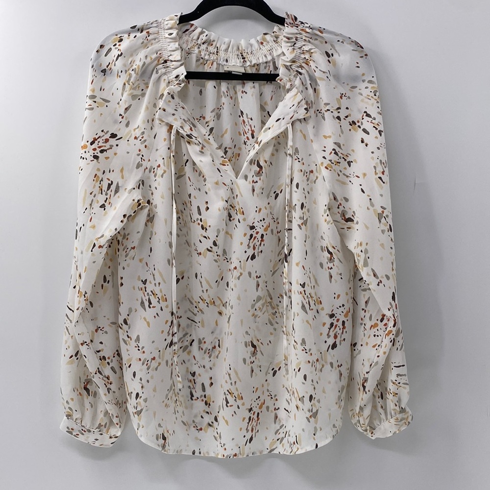 A New Day ruffle tie neck printed blouse size L Large